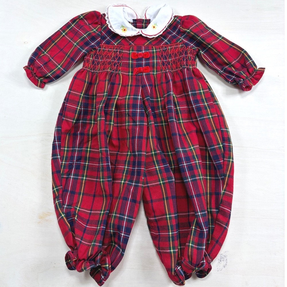 b.t. kids Vintage Red Plaid Smocked Romper Embroidered Collar 6-9 Months